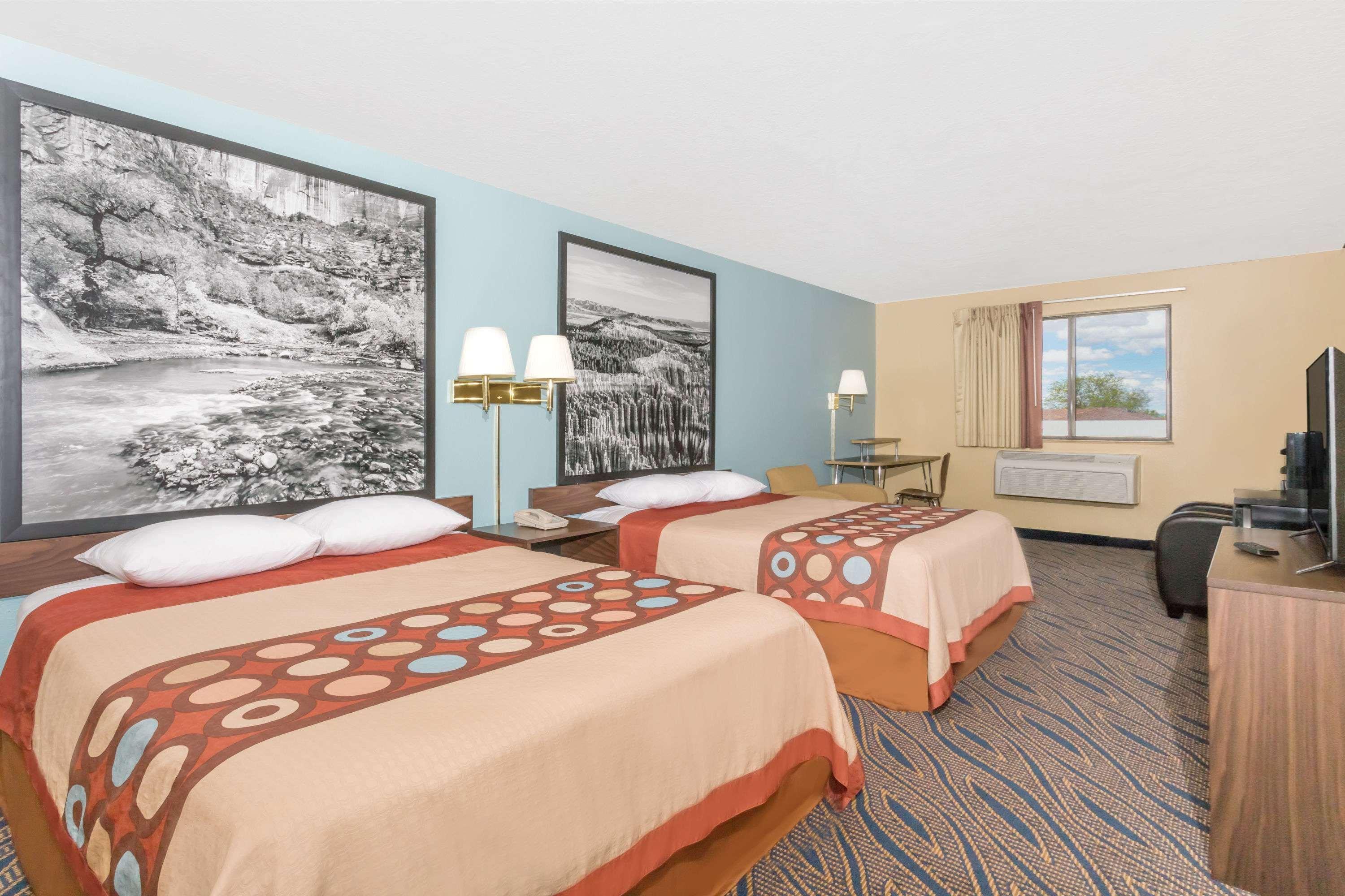 Super 8 By Wyndham Cedar City Luaran gambar
